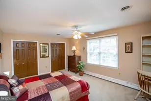 950 Camelot Rd, Furlong, PA 18925 - Photo 49
