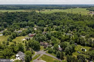 950 Camelot Rd, Furlong, PA 18925 - Photo 73