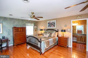 950 Camelot Rd, Furlong, PA 18925 - Photo 39