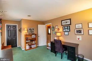 950 Camelot Rd, Furlong, PA 18925 - Photo 47