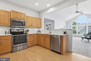 307 Starflower Ln, Langhorne, PA 19047 - Photo 19