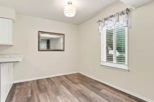 1-4 Aspen Way, Doylestown, PA 18901 - Photo 11