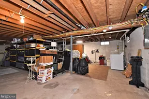261 Valley Rd, Warminster, PA 18974 - Photo 39