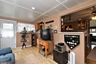 261 Valley Rd, Warminster, PA 18974 - Photo 23