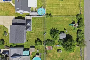 24 Idolstone Rd, Levittown, PA 19057 - Photo 43