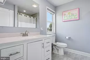 24 Idolstone Rd, Levittown, PA 19057 - Photo 21