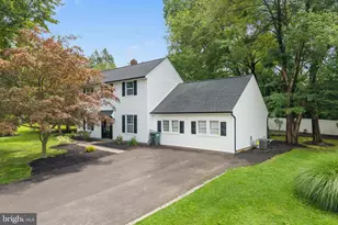 480 Yale Dr, Southampton, PA 18966 - Photo 3