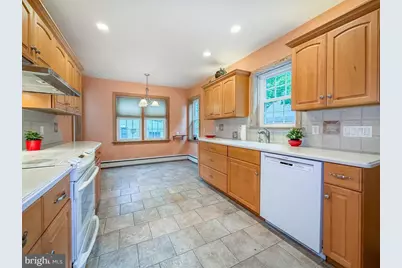52 Knowles, Churchville, PA 18966 - Photo 5