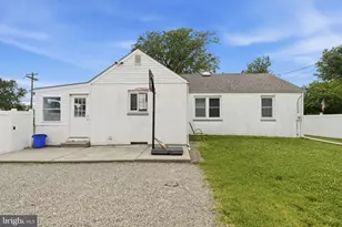 802 Fairview Ave, Bristol, PA 19007 - Photo 29