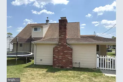 81 Queen Lily Road, Levittown, PA 19057 - Photo 47