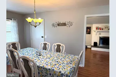 81 Queen Lily Road, Levittown, PA 19057 - Photo 11