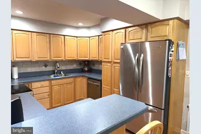81 Queen Lily Road, Levittown, PA 19057 - Photo 17