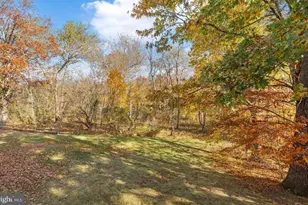 1014 Diamond Dr, Newtown, PA 18940 - Photo 23