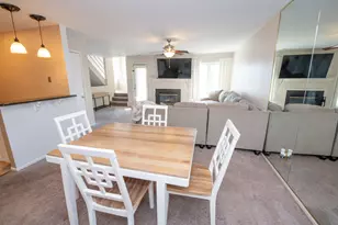 68 Catherine Ct, Levittown, PA 19057 - Photo 9
