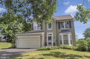 4434 Summer Mdw Dr, Doylestown, PA 18902 - Photo 3