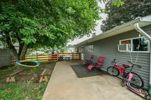 15 Elm Ln, Levittown, PA 19054 - Photo 15