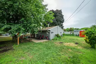 15 Elm Ln, Levittown, PA 19054 - Photo 21