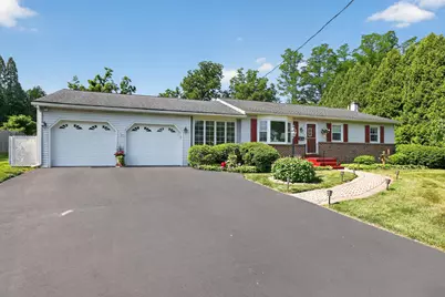 18 Holland Drive, Chalfont, PA 18914 - Photo 1