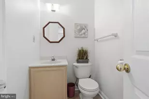 4064 Charter Club Dr, Doylestown, PA 18902 - Photo 17