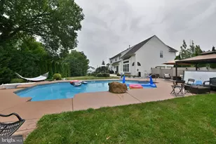 1015 Hickory Ridge Dr, Chalfont, PA 18914 - Photo 53