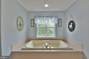 1015 Hickory Ridge Dr, Chalfont, PA 18914 - Photo 31