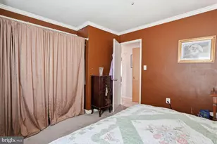 70 Tall Pine Ln, Levittown, PA 19054 - Photo 11