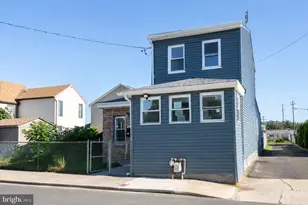 606 Green St, Bristol, PA 19007 - Photo 1