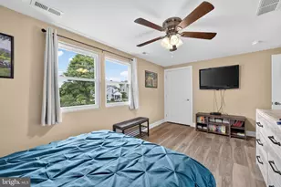 281 N Hawthorne, Langhorne, PA 19047 - Photo 21