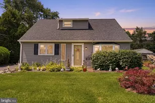 608 Benton Ln, Morrisville, PA 19067 - Photo 1