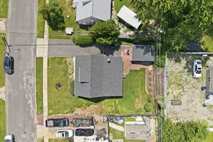 608 Benton Ln, Morrisville, PA 19067 - Photo 37