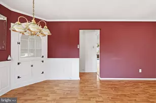 608 Benton Ln, Morrisville, PA 19067 - Photo 5