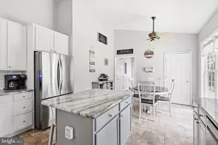 1045 Mountain View Dr, Quakertown, PA 18951 - Photo 17