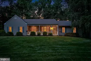 1045 Mountain View Dr, Quakertown, PA 18951 - Photo 5
