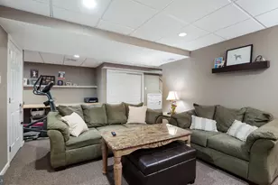 6169 Mountain Laurel Ct, Pipersville, PA 18947 - Photo 21