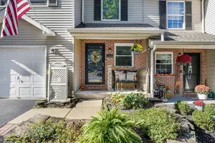 6169 Mountain Laurel Ct, Pipersville, PA 18947 - Photo 3