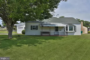 100 Bedford Rd, Fairless Hills, PA 19030 - Photo 19