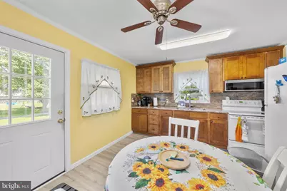 100 Bedford Road, Fairless Hills, PA 19030 - Photo 5