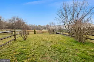 35 Skyview Way, Newtown, PA 18940 - Photo 7