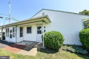 239 Tewksbury Rd, Fairless Hills, PA 19030 - Photo 27