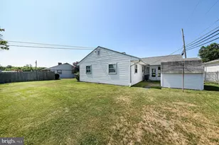 239 Tewksbury Rd, Fairless Hills, PA 19030 - Photo 25