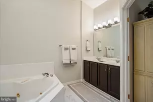 2651 Crabapple Cir, Perkasie, PA 18944 - Photo 17