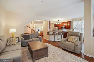 2651 Crabapple Cir, Perkasie, PA 18944 - Photo 9