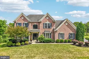 915 Noahs Cir, Warrington, PA 18976 - Photo 1