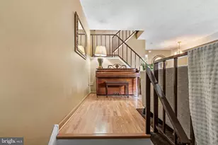 4104 Barnstaple Ct, Bensalem, PA 19020 - Photo 5