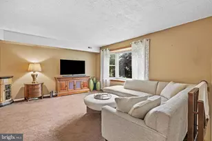 4104 Barnstaple Ct, Bensalem, PA 19020 - Photo 7