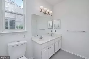 7 Blue Flax Ln, Langhorne, PA 19047 - Photo 21