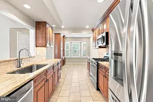 57 Parkview, Newtown, PA 18940 - Photo 11