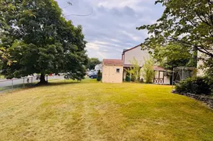 632 Longfellow Ct, Warminster, PA 18974 - Photo 27