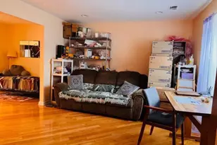 632 Longfellow Ct, Warminster, PA 18974 - Photo 3
