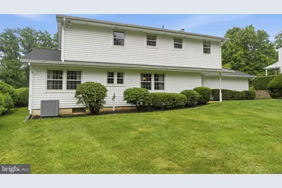 1111 University Drive, Yardley, PA 19067 - Photo 5